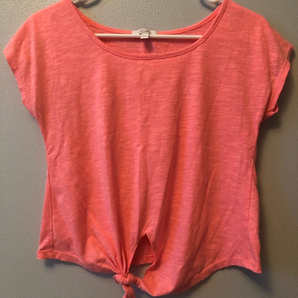 Coral tie front short sleeve top